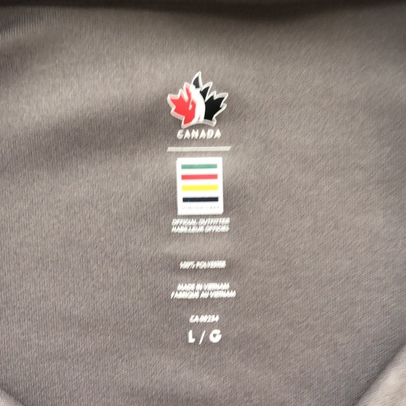 Grey and white 100% polyester polo shirt - Picture 4 of 4